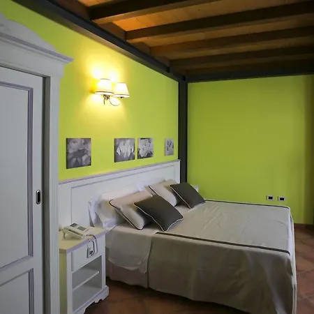 Hotel Baglio Borgesati Salemi